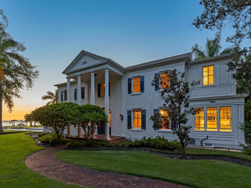 4521 Bay Shore Road Sarasota FL 34234 - SARASOTA BAY A4611837 image1