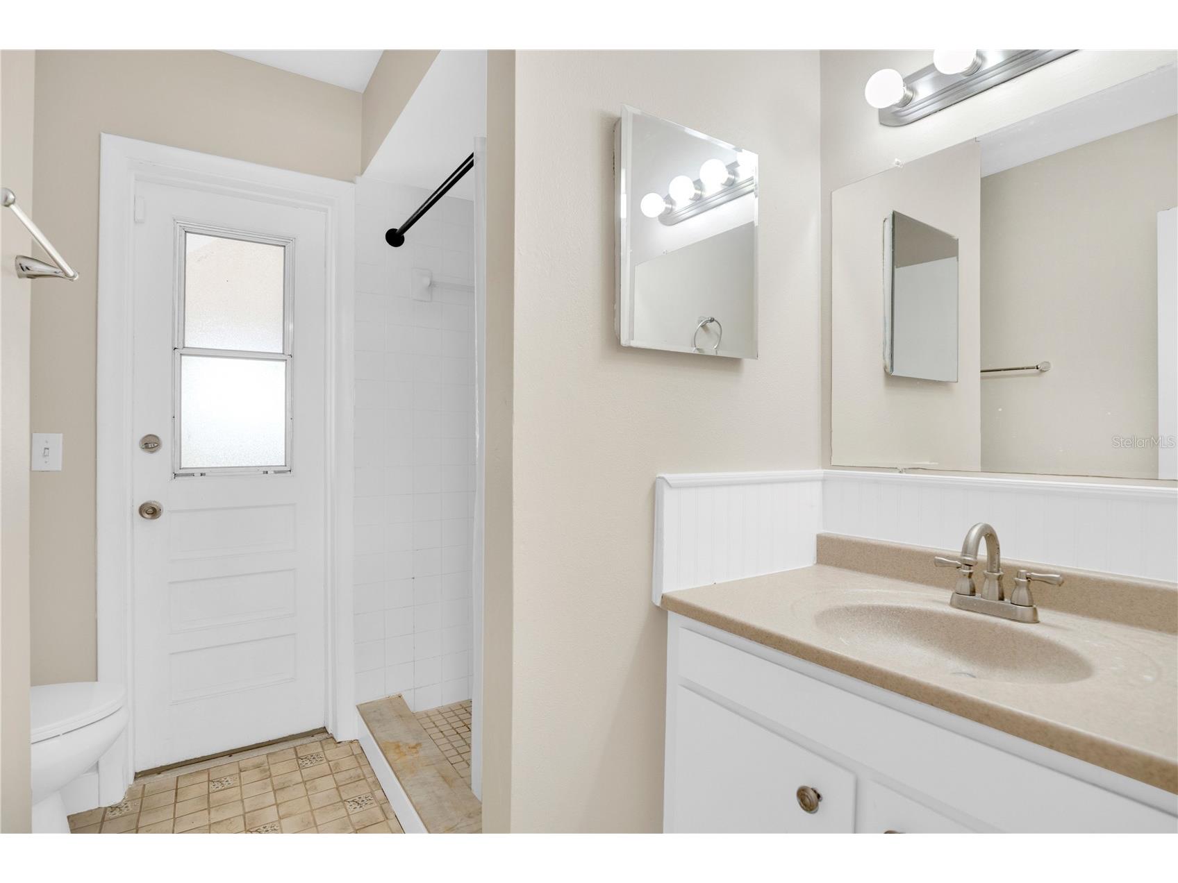 4521 Conway Gardens Road Orlando FL 32806 O6390331 image19
