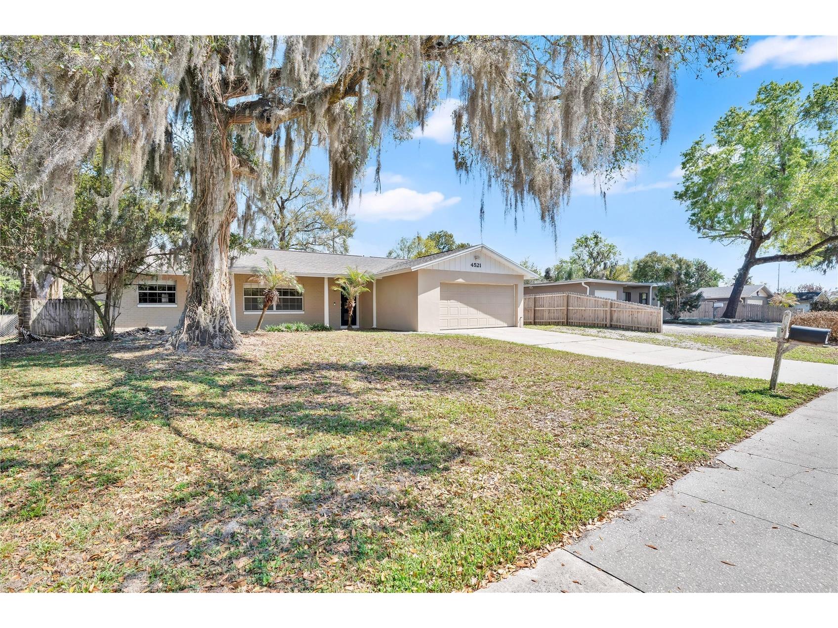 4521 Conway Gardens Road Orlando FL 32806 O6390331 image3