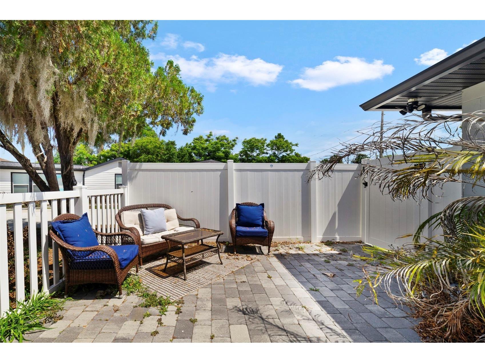 4521 Edgewater Drive #1 Orlando FL 32804 O6403408 image2