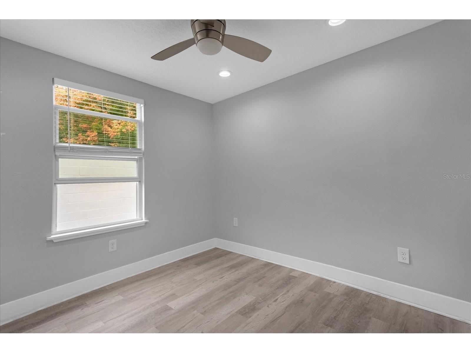 4521 Edgewater Drive #4 Orlando FL 32804 O6408662 image12