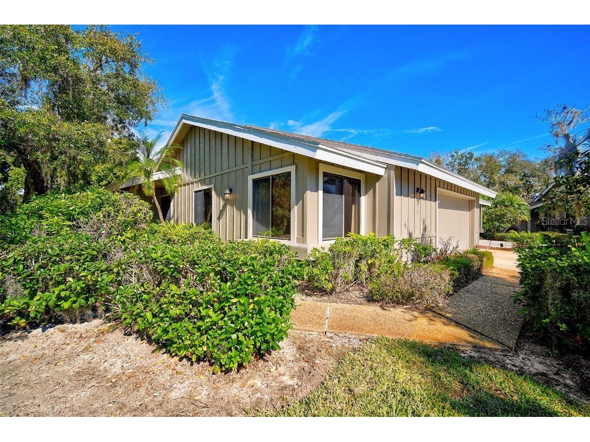 4521 Forest Wood Trail #40 Sarasota FL 34241 A4596608 image1