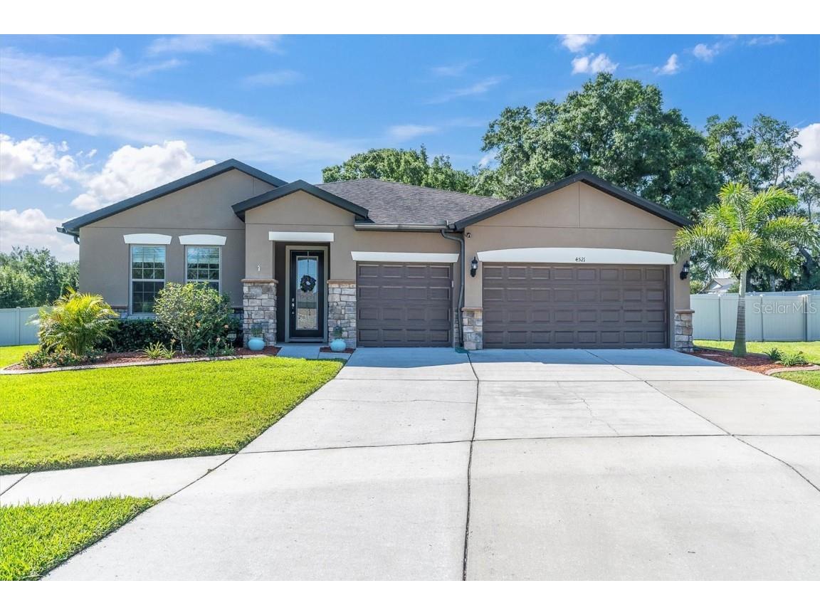 4521 Glassyrock Drive Valrico FL 33594 U8238982 image1