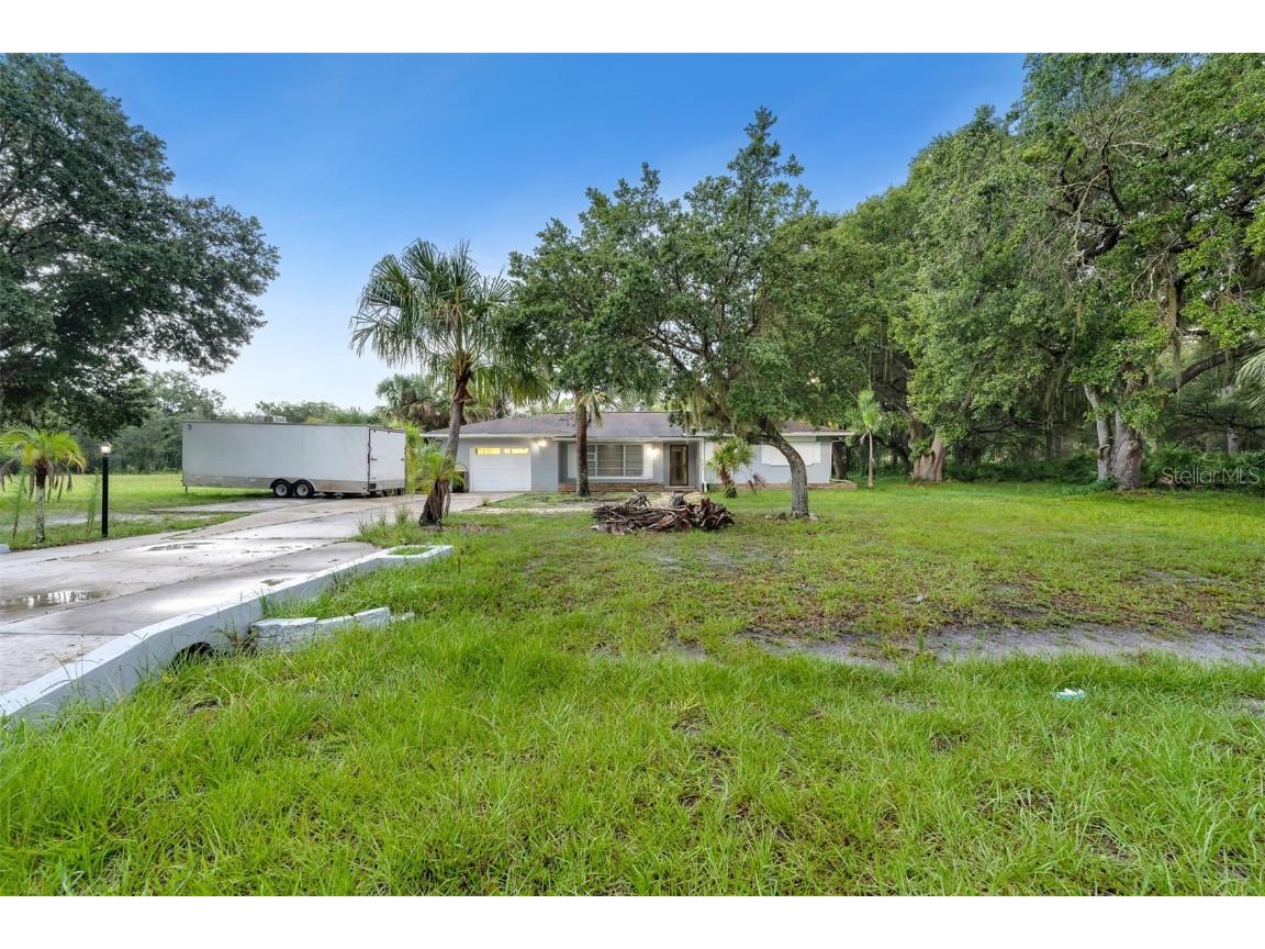 4521 Hibiscus Drive Lake Wales FL 33898 O6128255 image1