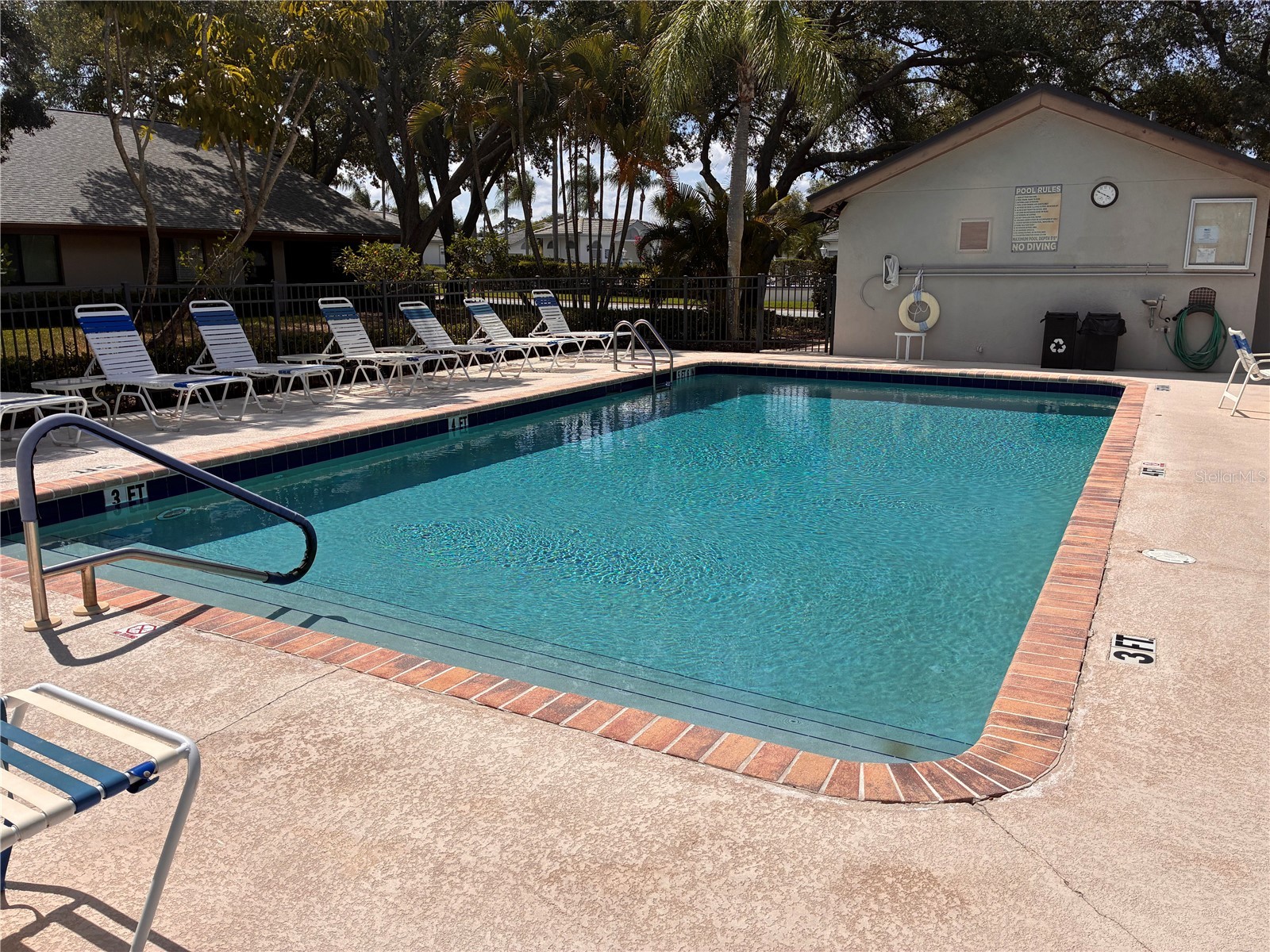 4521 Kingsmere #6 Sarasota FL 34235 A4697165 image43