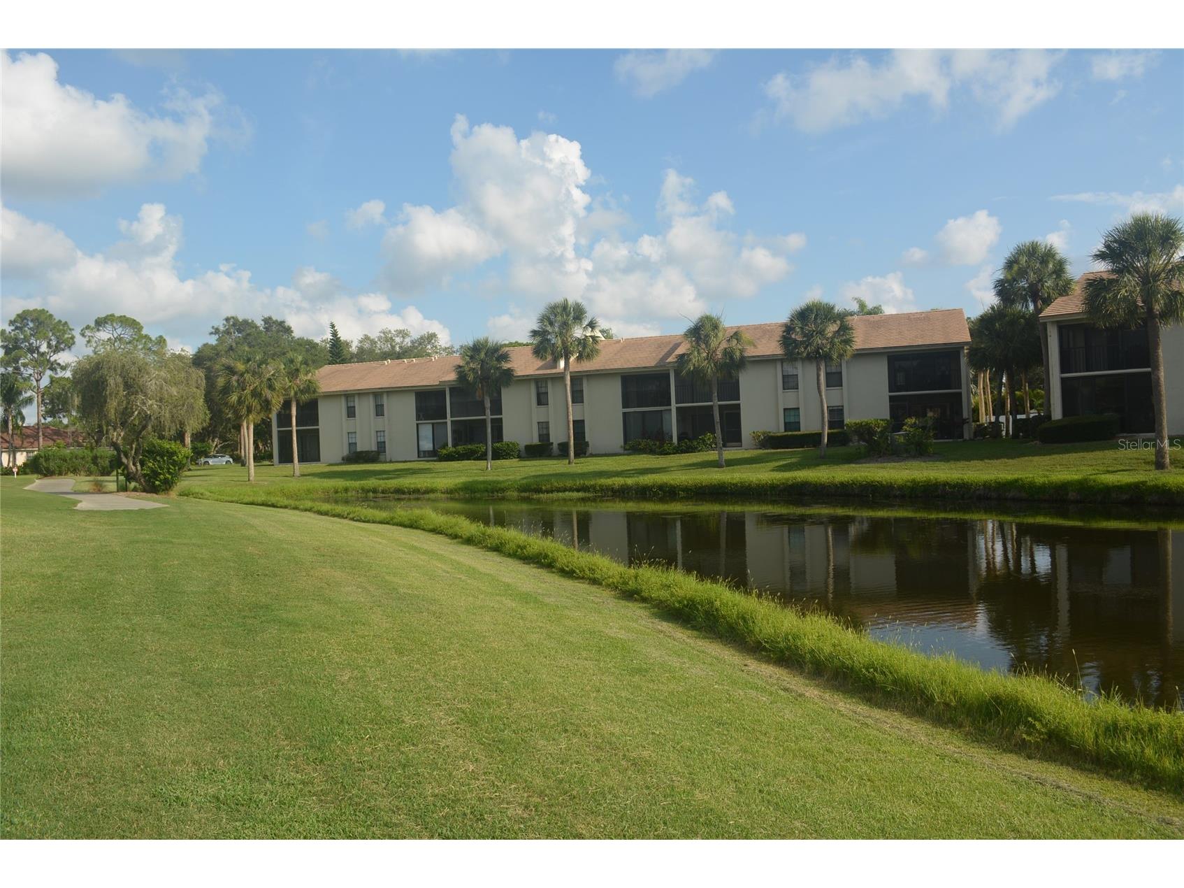 4521 Kingsmere #6 Sarasota FL 34235 A4697165 image53
