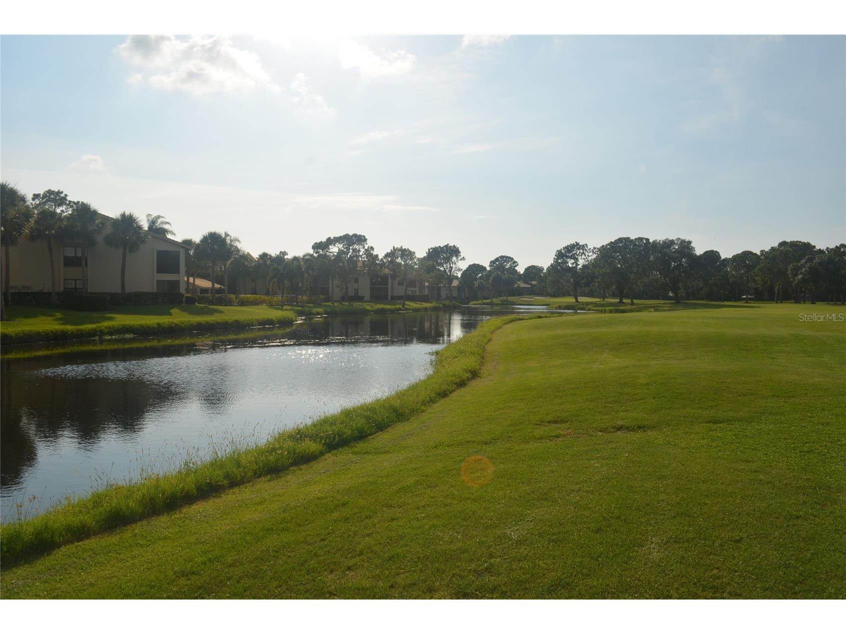 4521 Kingsmere #6 Sarasota FL 34235 A4697165 image54