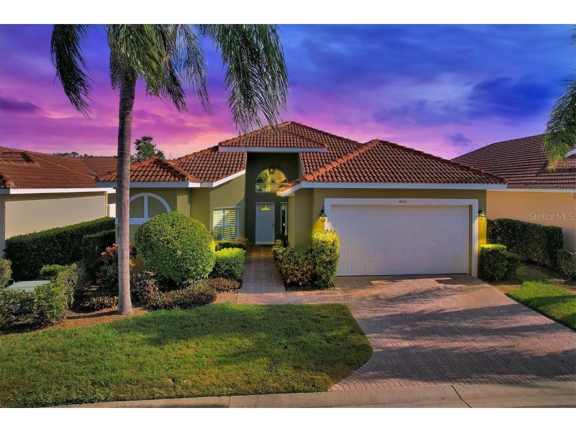 4521 Murcia Boulevard #9 Sarasota FL 34238 A4562799 image1