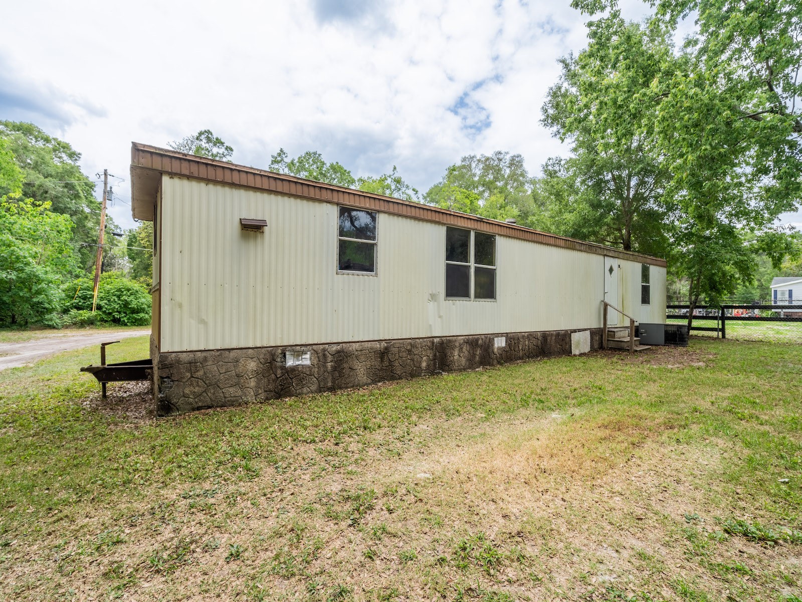 4521 NE 28th Avenue Ocala FL 34479 OM723261 image57