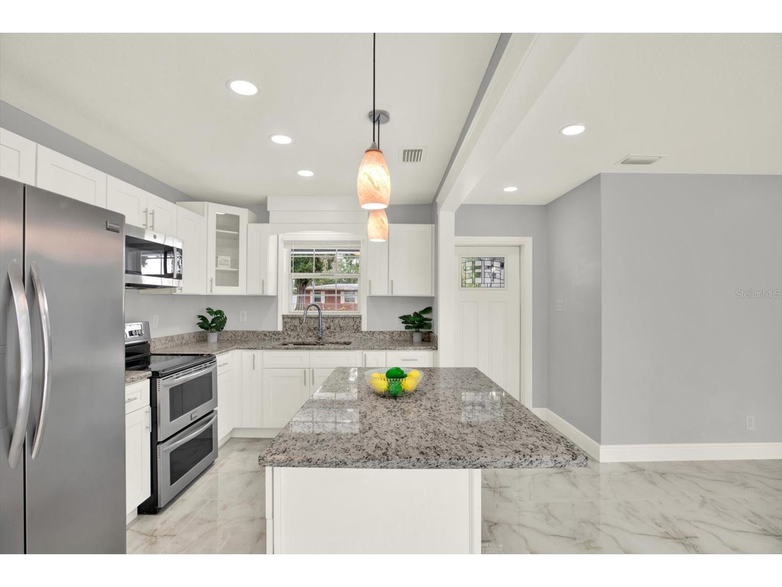 4521 Tarpon Drive Tampa FL 33617 TB8514190 image9