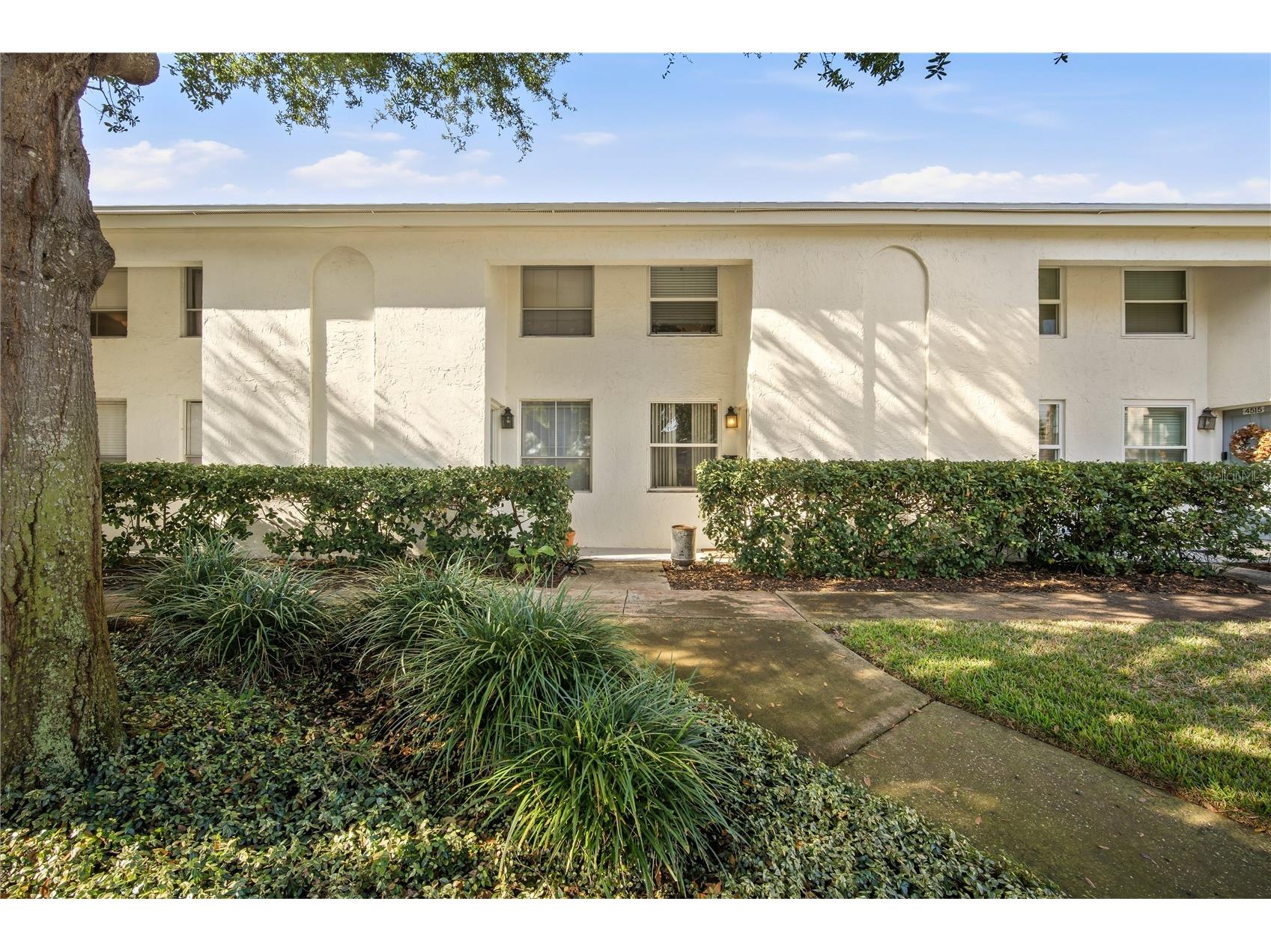 4521 W La Villa Lane Tampa FL 33611 TB8459621 image1