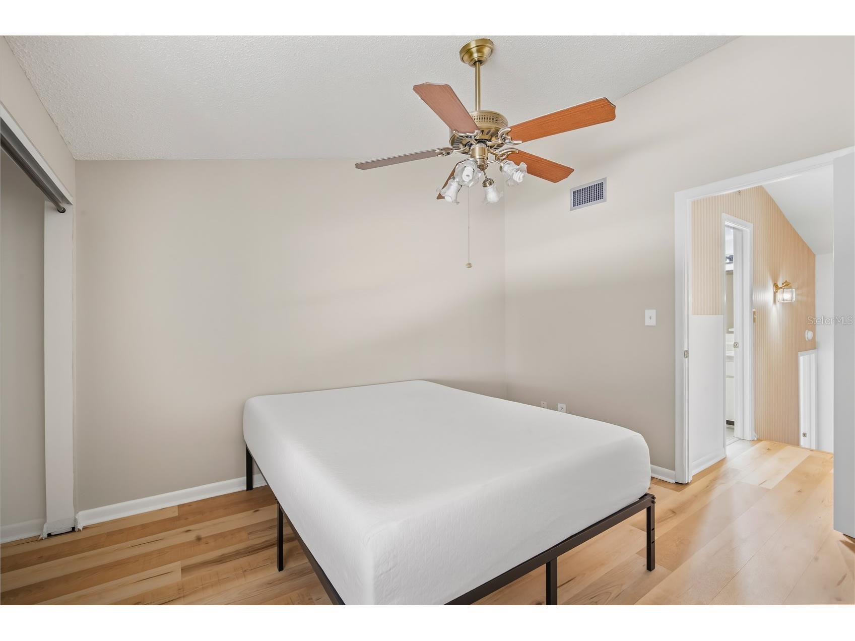 4521 W La Villa Lane Tampa FL 33611 TB8459621 image11