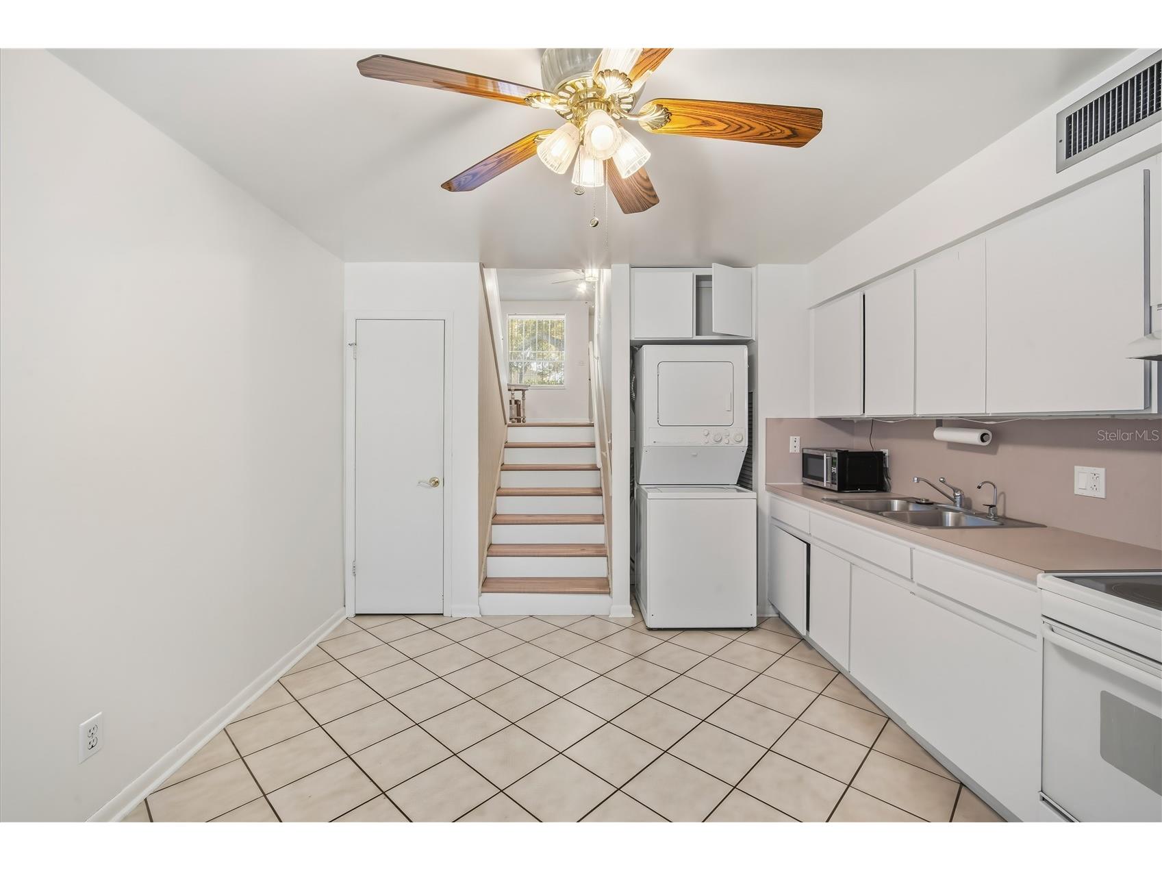 4521 W La Villa Lane Tampa FL 33611 TB8459621 image14