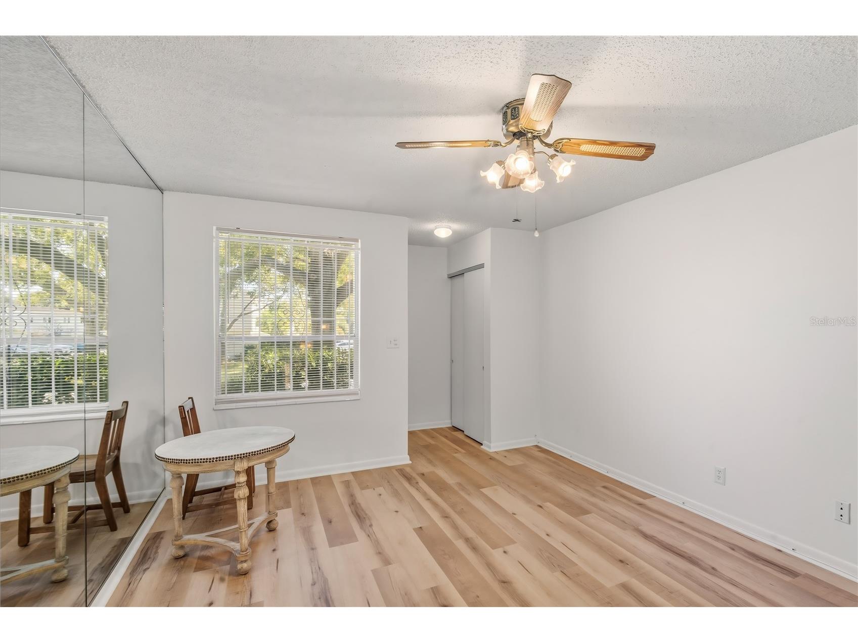 4521 W La Villa Lane Tampa FL 33611 TB8459621 image3