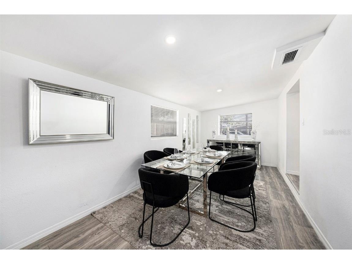 4521 W North Street Tampa FL 33614 TB8456140 image10