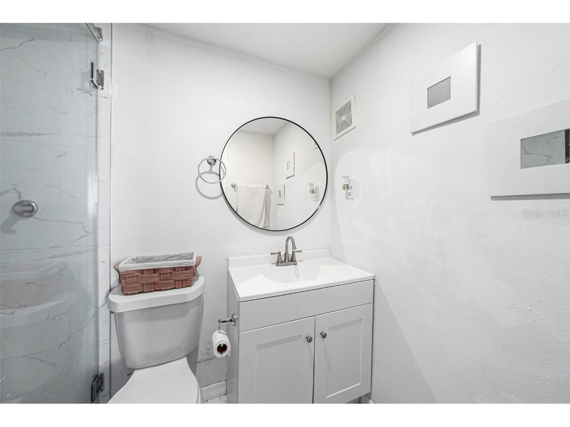 4521 W North Street Tampa FL 33614 TB8456140 image19