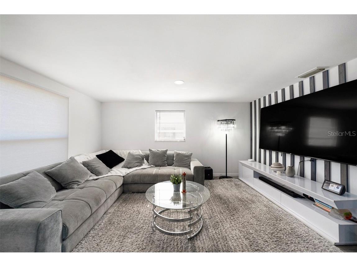 4521 W North Street Tampa FL 33614 TB8456140 image5