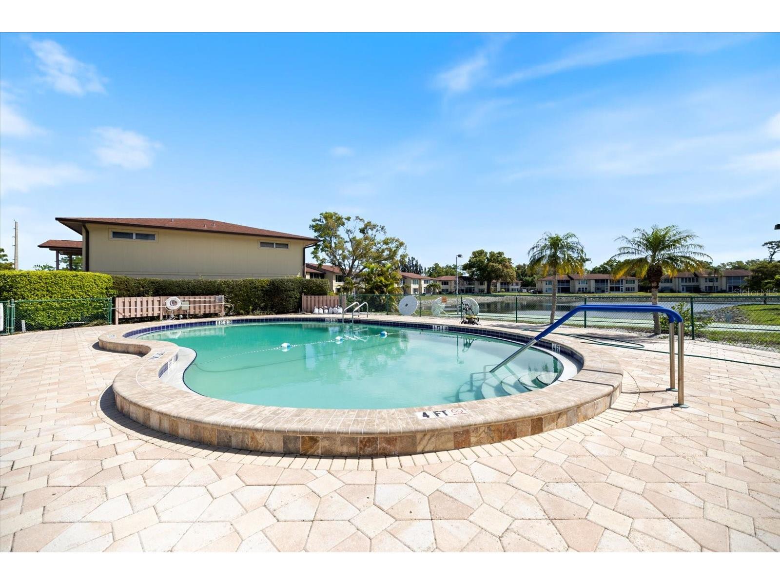 4522 Narraganset Trail #84 Sarasota FL 34233 A4687099 image32