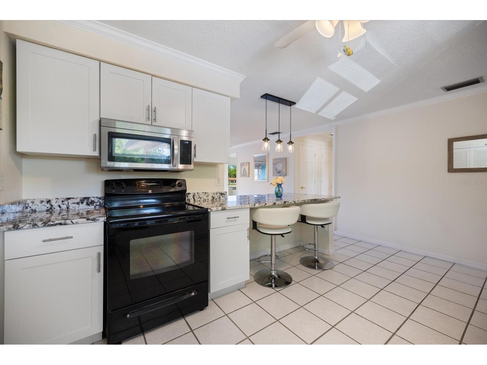 4522 Narraganset Trail #84 Sarasota FL 34233 A4687099 image6
