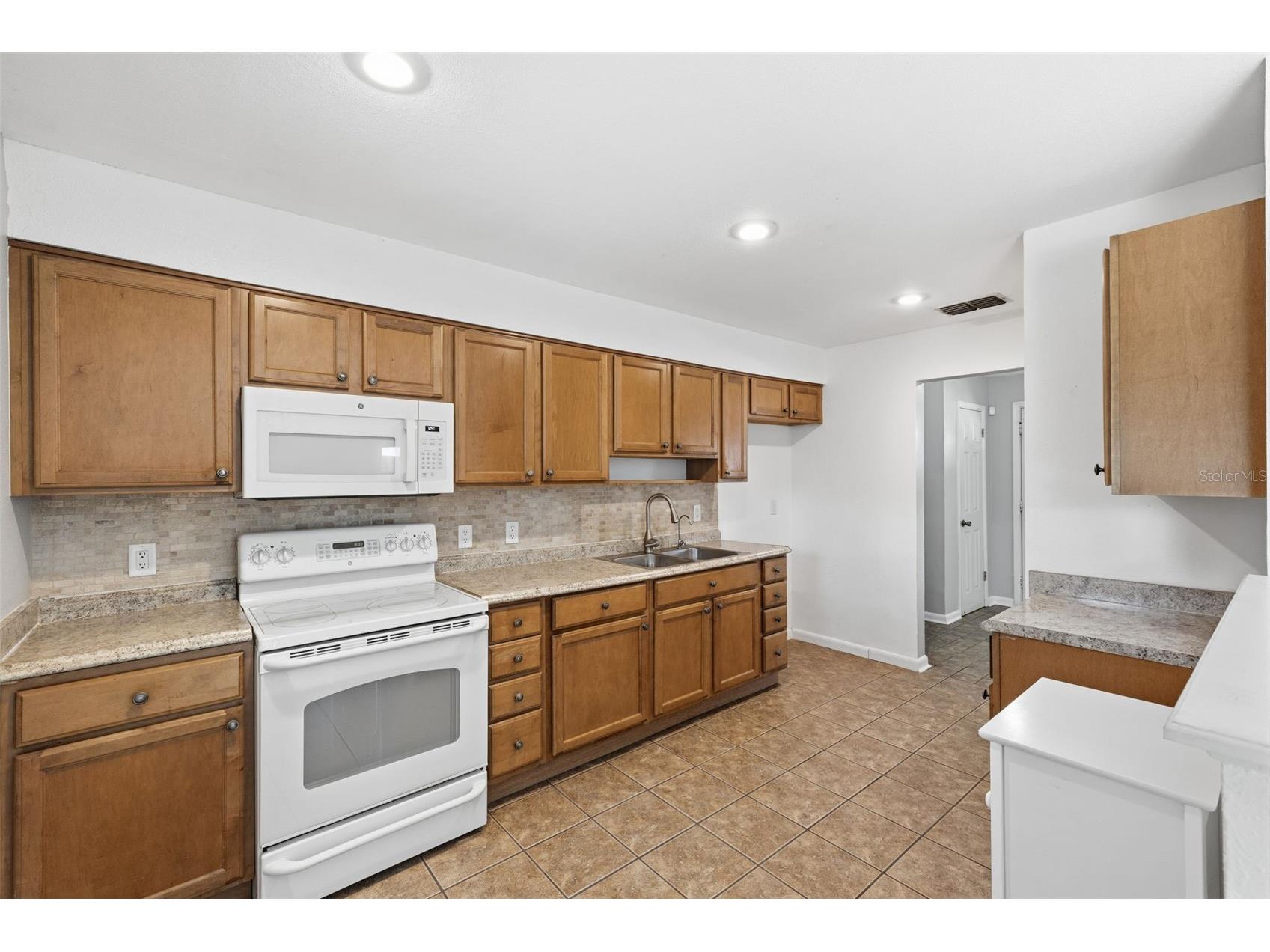 4522 S Trask Street Tampa FL 33611 TB8511434 image8