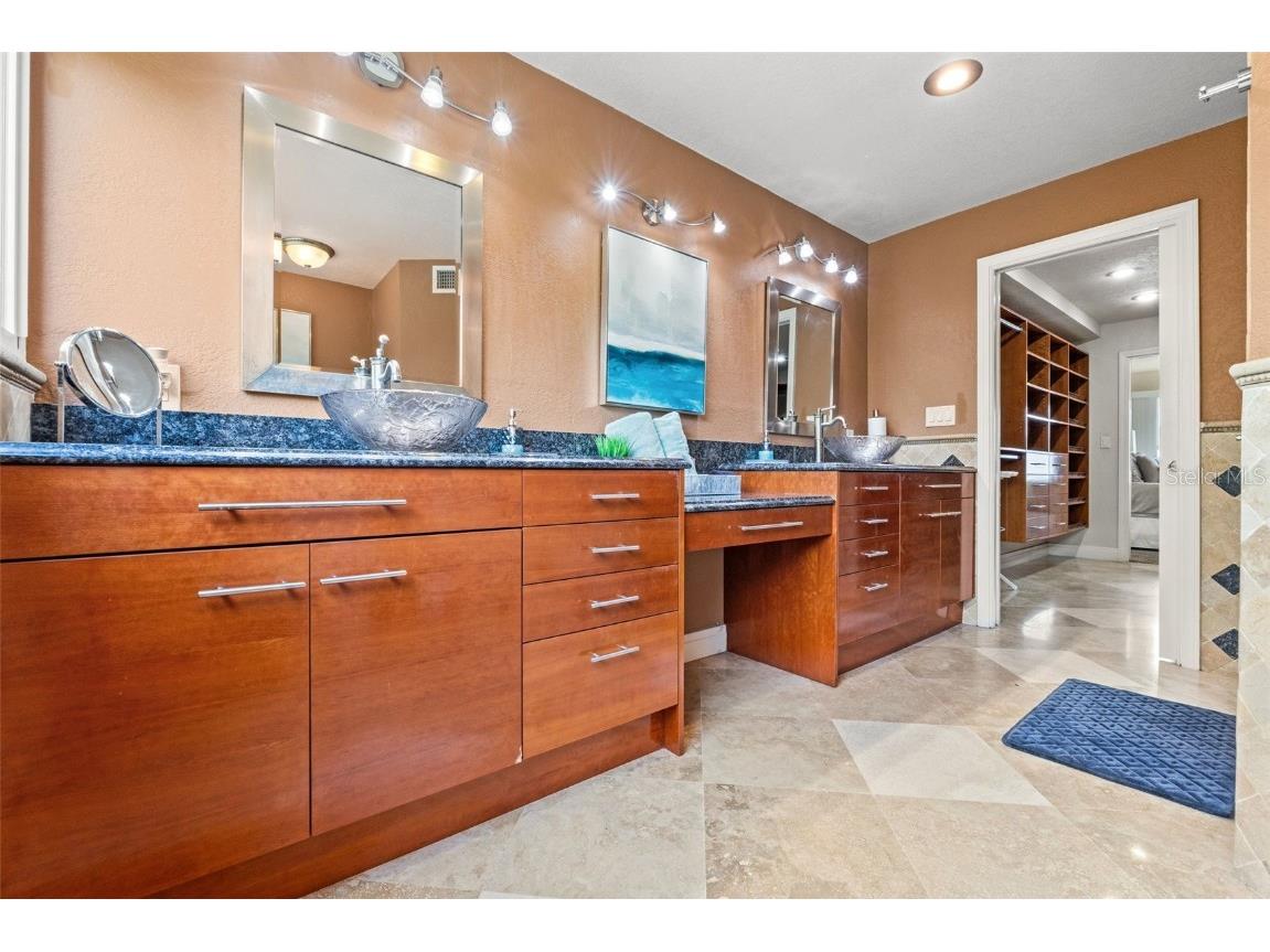 4522 W North B Street Tampa FL 33609 TB8433032 image27