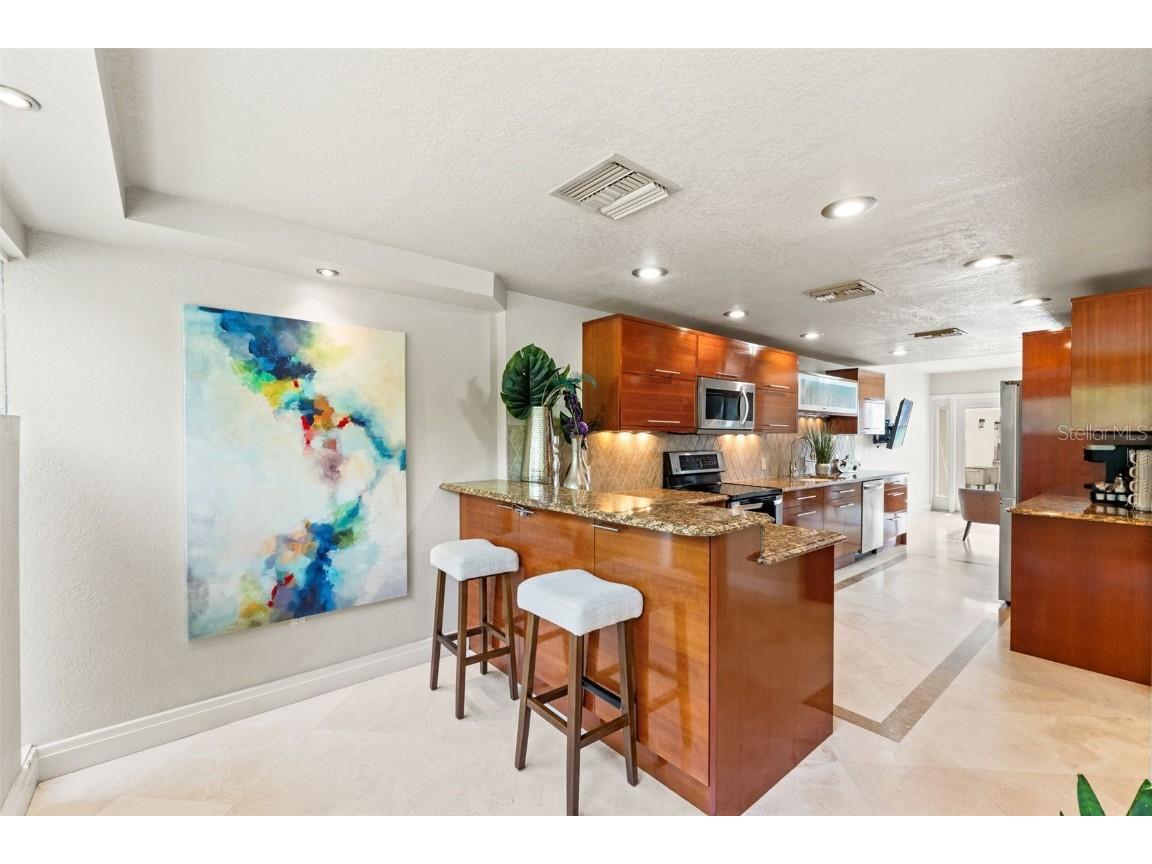 4522 W North B Street Tampa FL 33609 TB8433032 image9