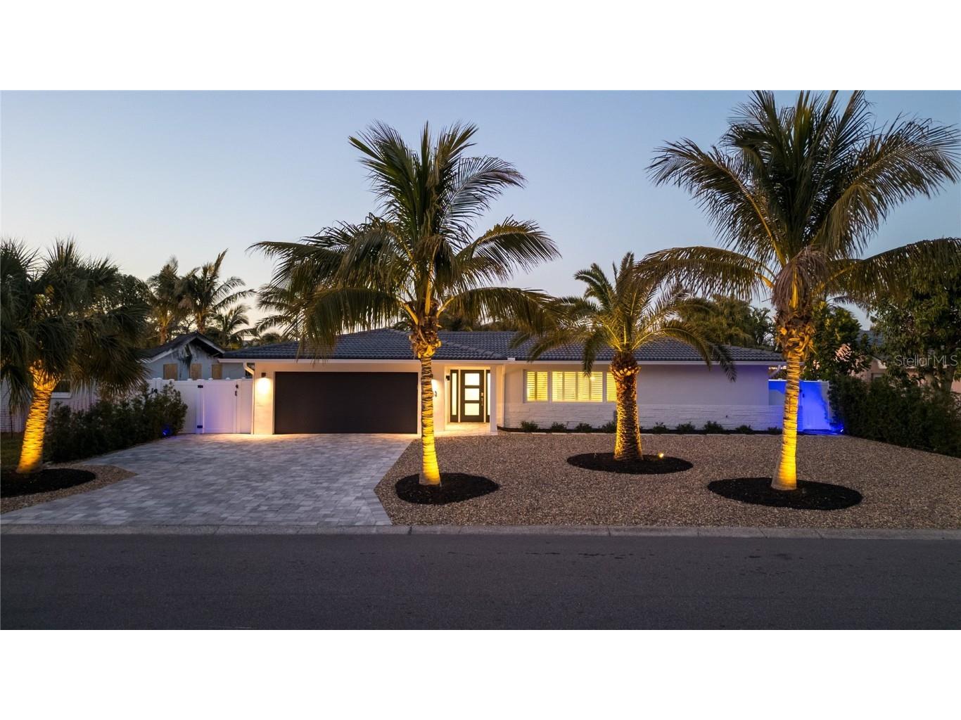 4523 Clearwater Harbor Drive S Largo FL 33770 TB8346318 image1