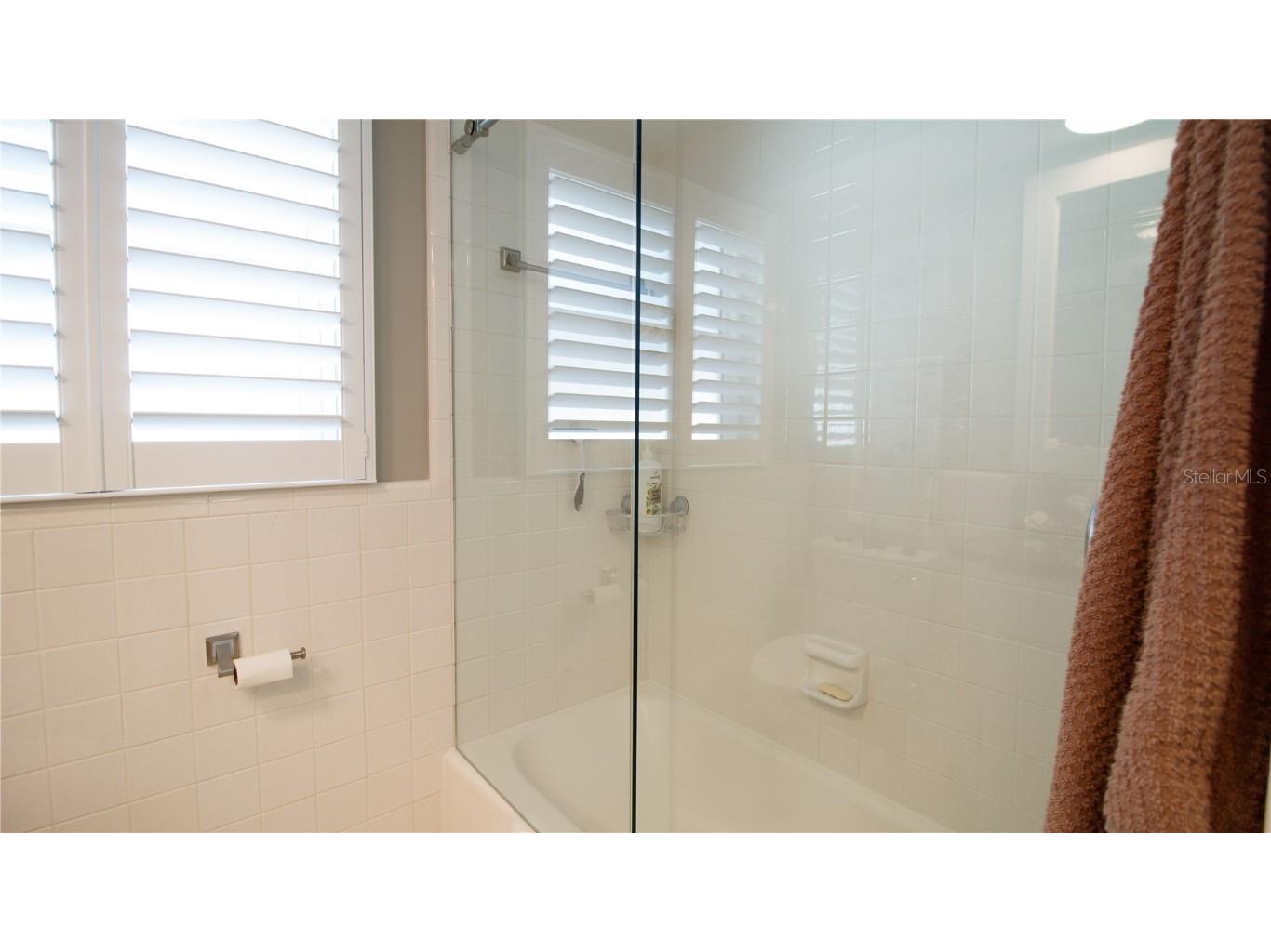 4523 Clearwater Harbor Drive S Largo FL 33770 TB8346318 image34