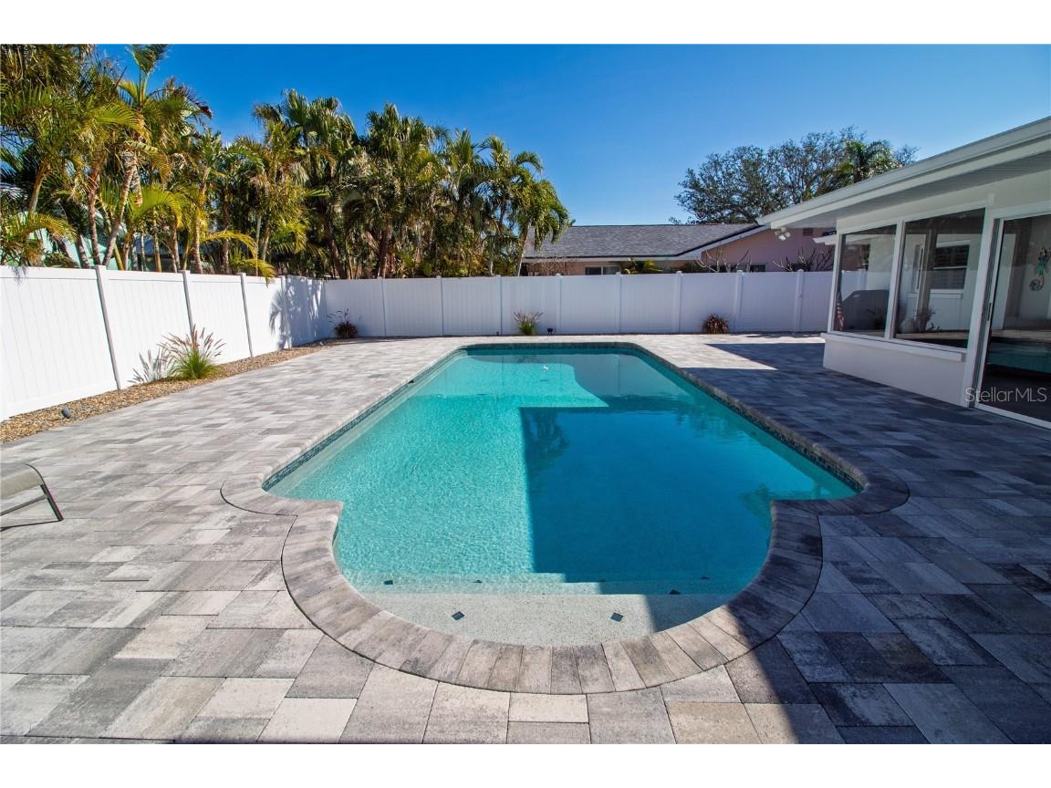 4523 Clearwater Harbor Drive S Largo FL 33770 TB8346318 image38