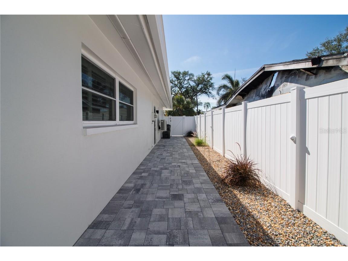 4523 Clearwater Harbor Drive S Largo FL 33770 TB8346318 image49