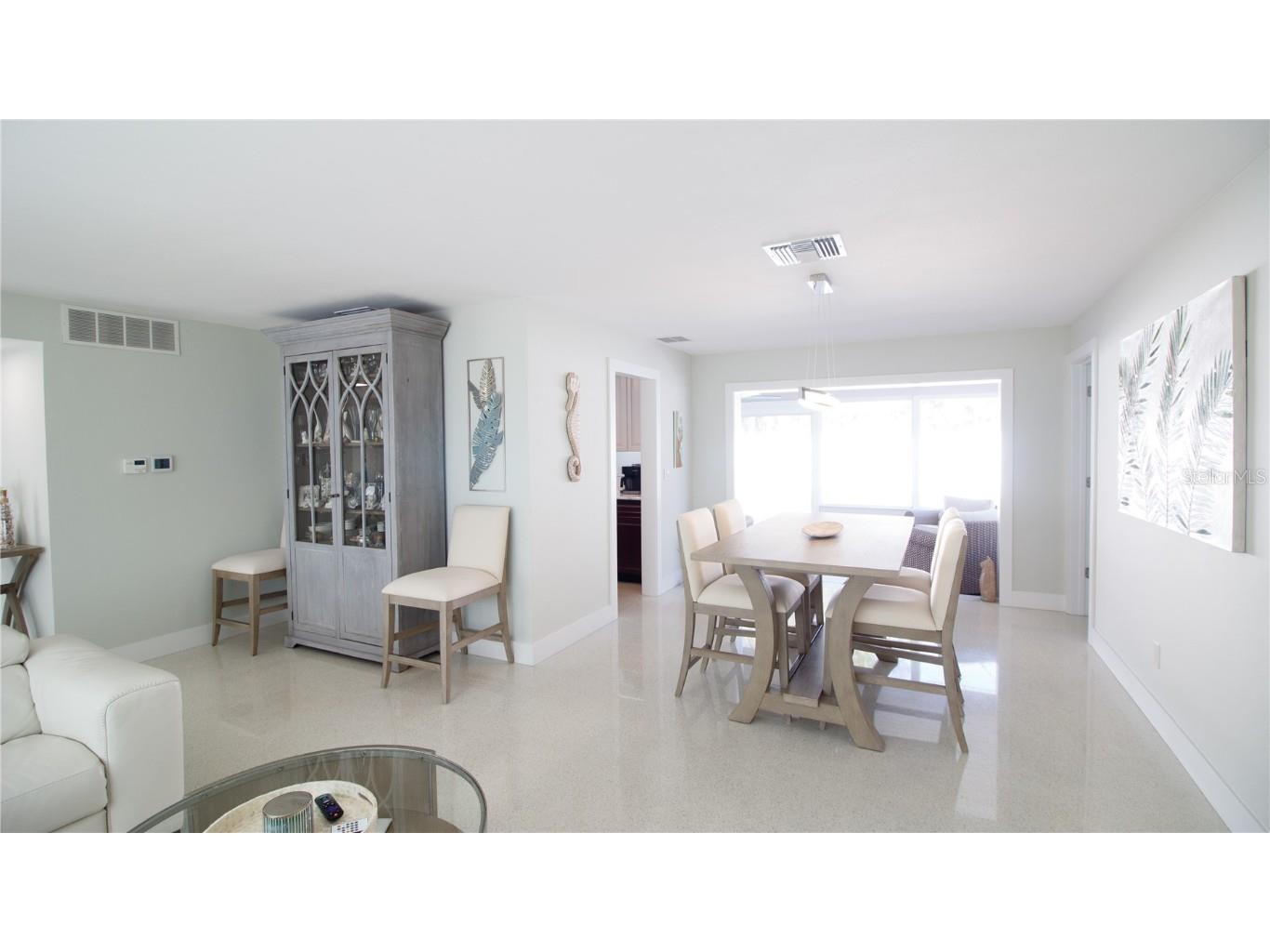 4523 Clearwater Harbor Drive S Largo FL 33770 TB8346318 image9