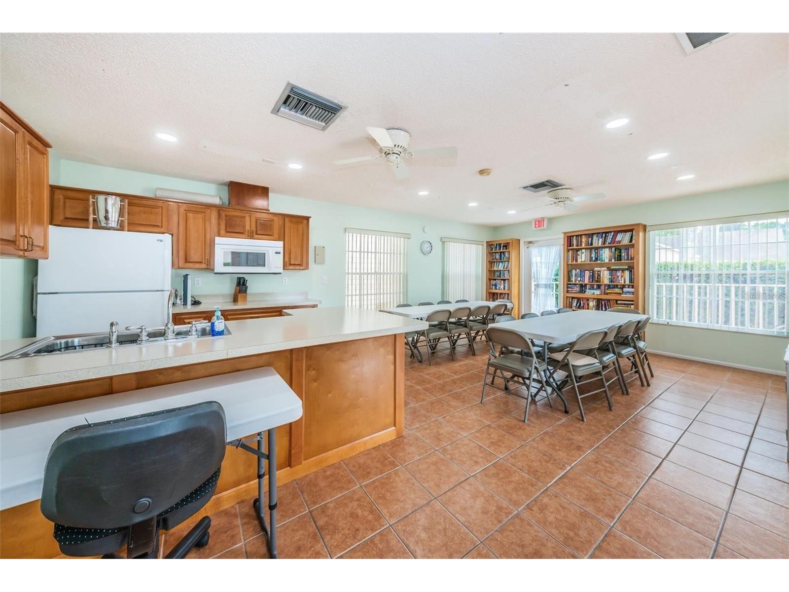 4523 Glen Hollow New Port Richey FL 34653 TB8469624 image60