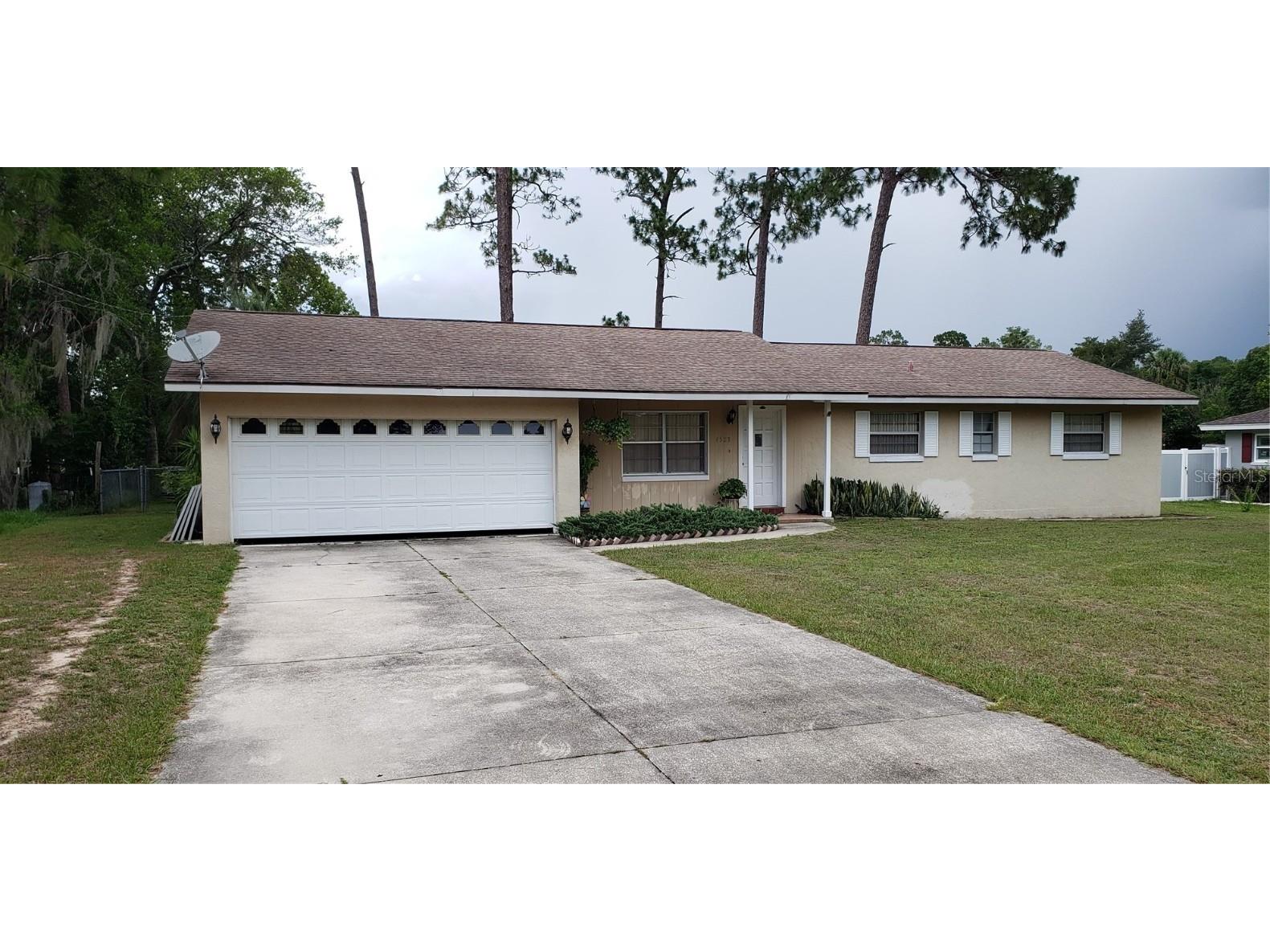 4523 NE 12th Street Ocala FL 34470 OM715184 image1