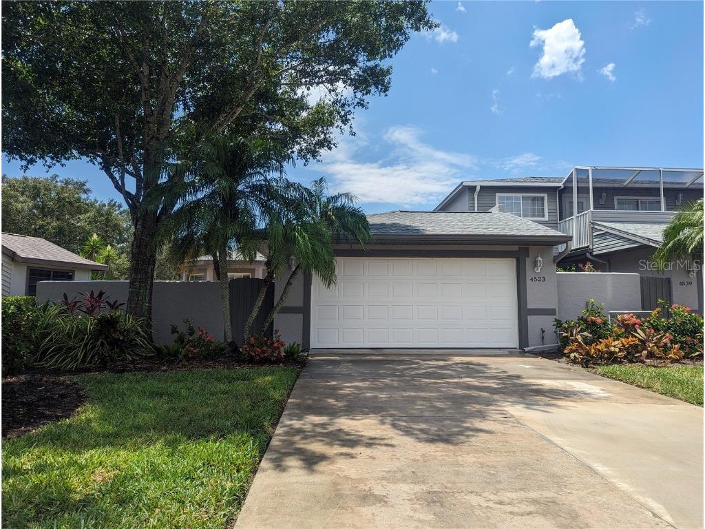 4523 Winston Lane N #45 Sarasota FL 34235 A4578006 image1