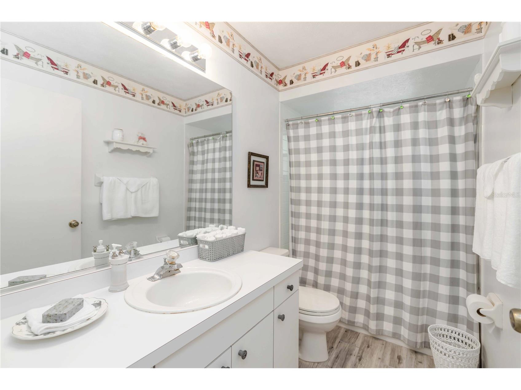4524 28th Avenue Drive E Bradenton FL 34208 A4685617 image17
