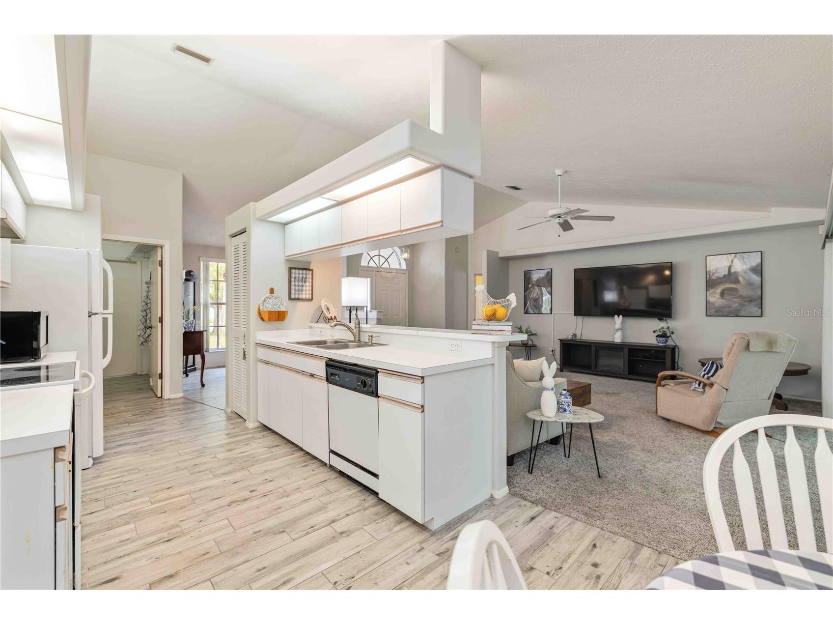 4524 28th Avenue Drive E Bradenton FL 34208 A4685617 image4