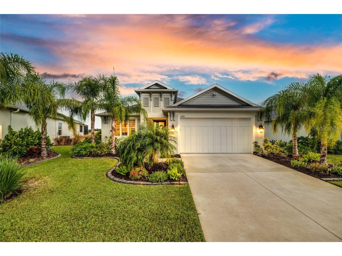 4524 Renwick Drive Parrish FL 34219 A4583489 image1
