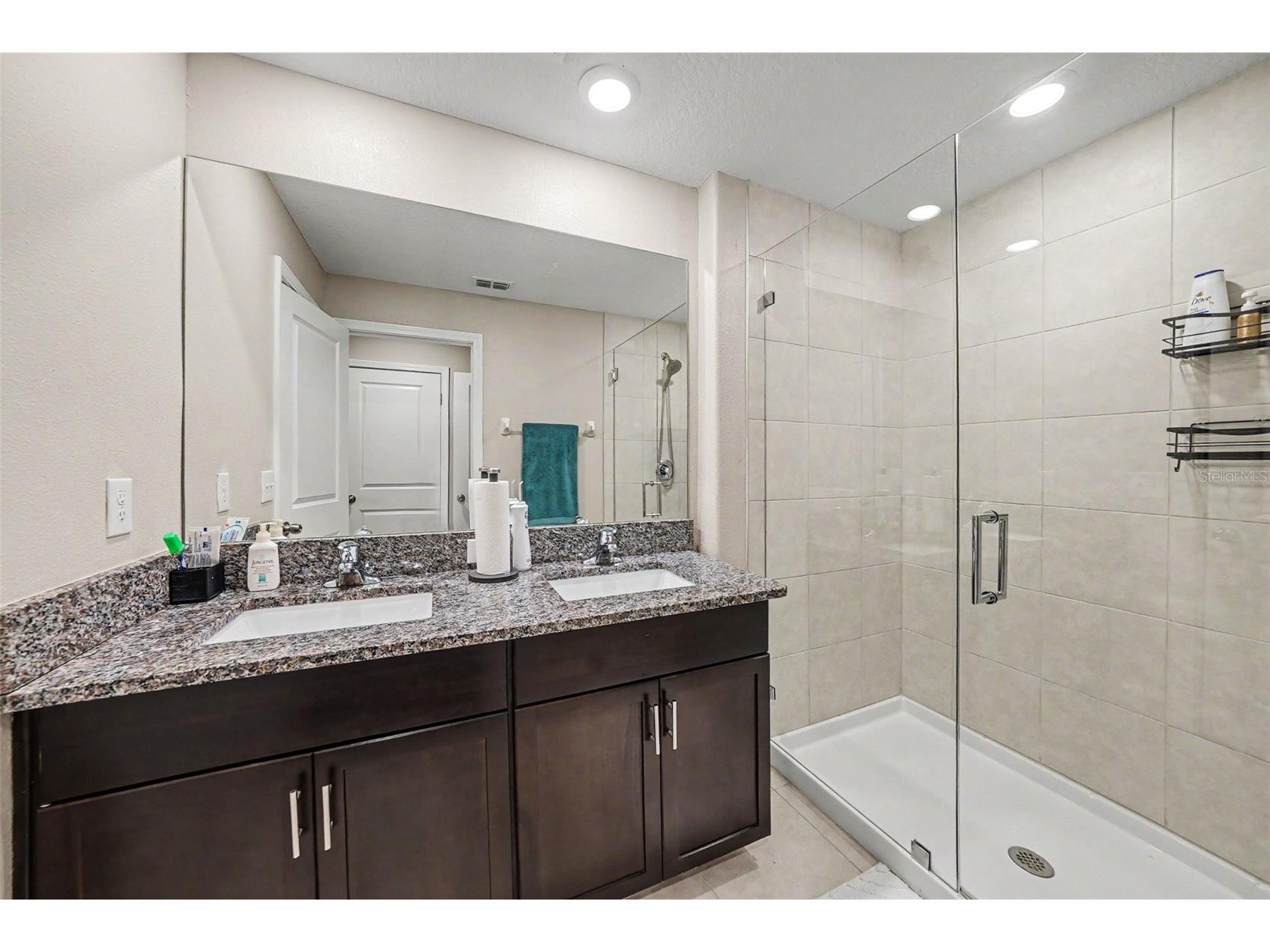 4524 Tuscan Loon Drive Tampa FL 33619 TB8518215 image13