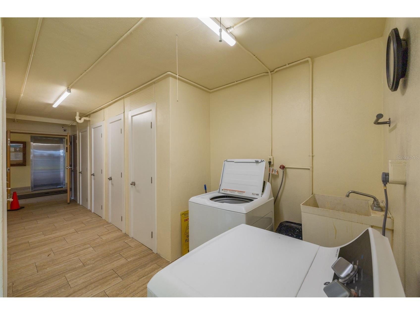 4525 Cove Circle #1002 Saint Petersburg FL 33708 TB8458441 image28