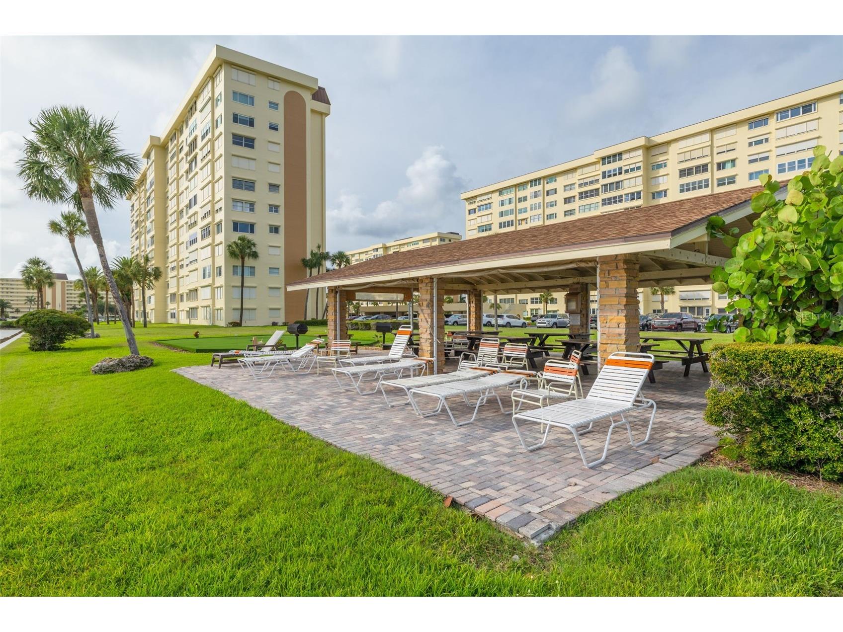 4525 Cove Circle #1002 Saint Petersburg FL 33708 TB8458441 image55