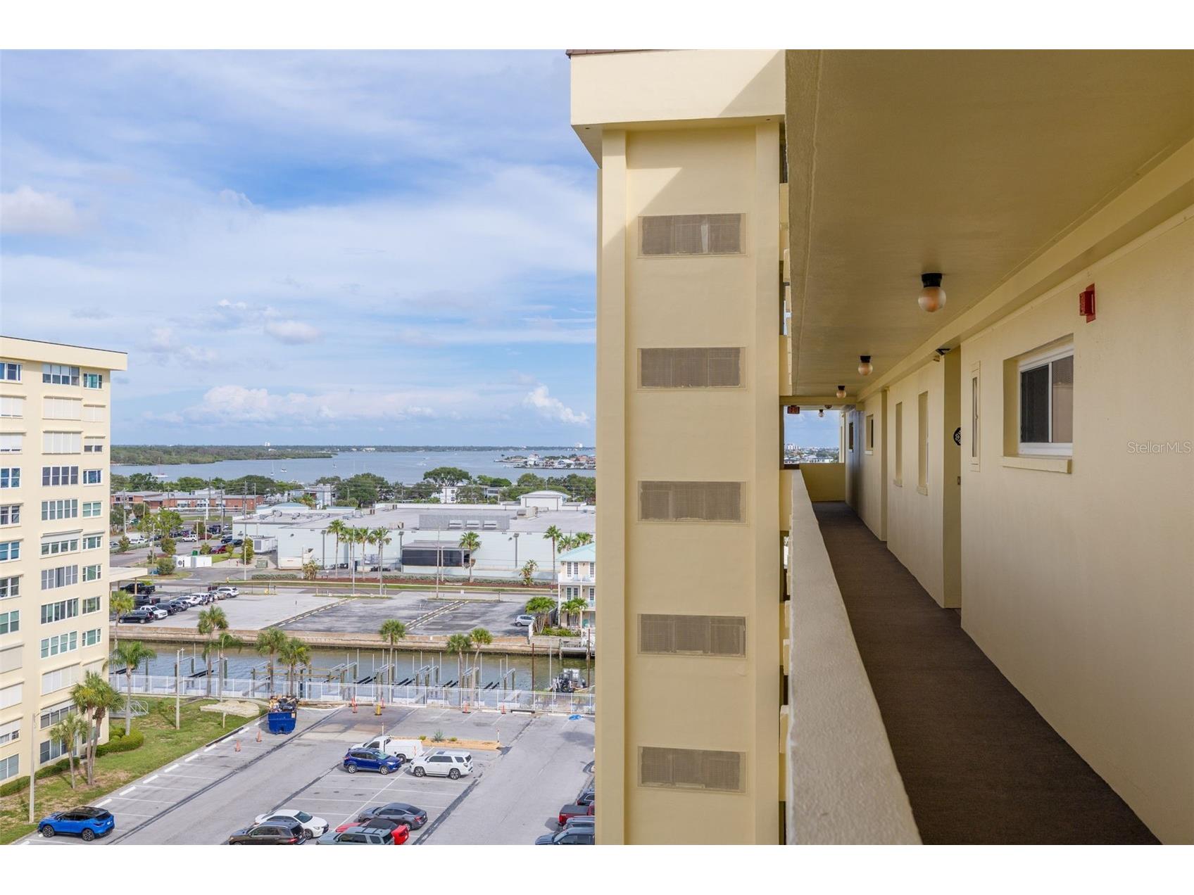 4525 Cove Circle #1002 Saint Petersburg FL 33708 TB8458441 image8