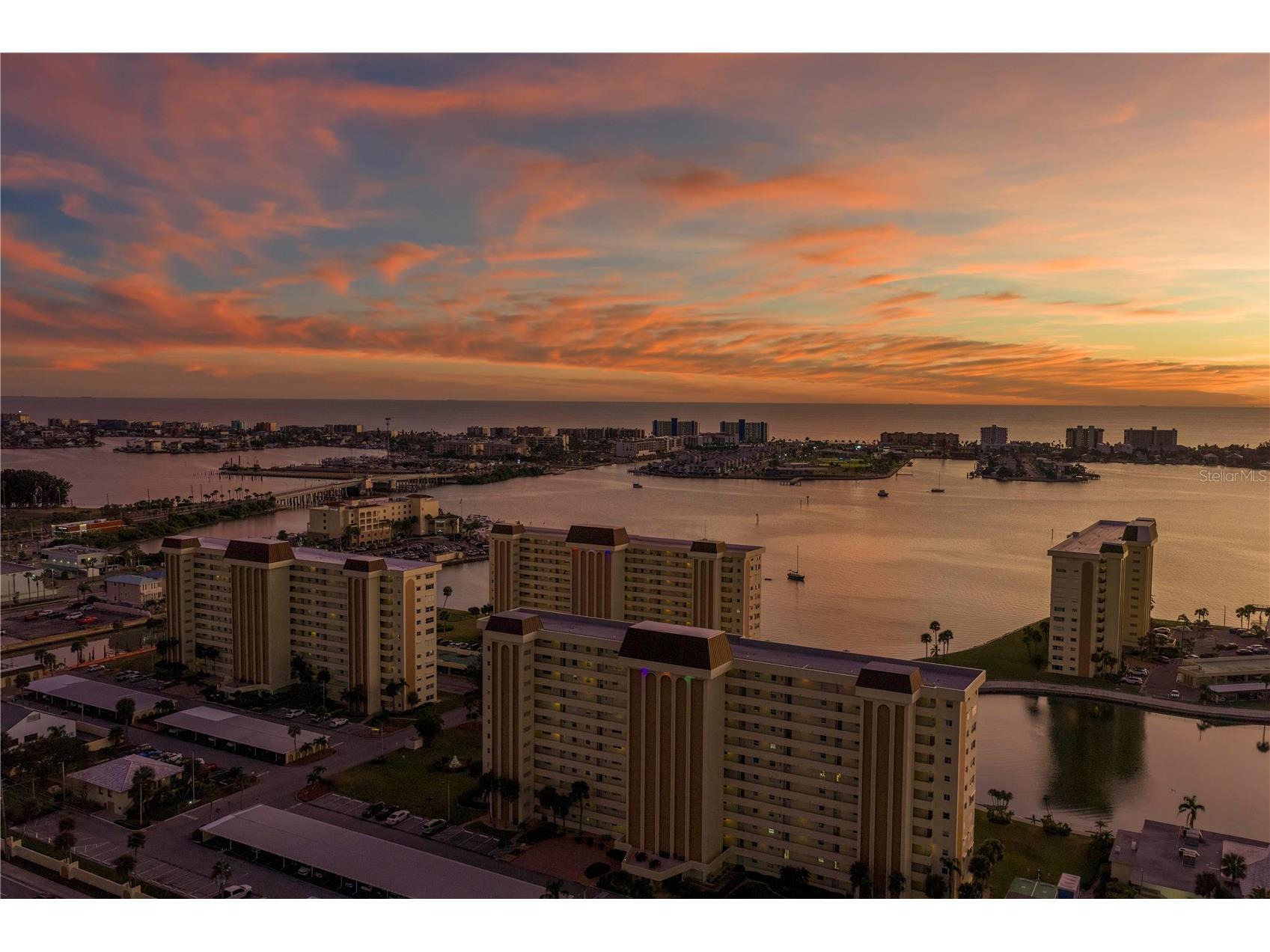 4525 Cove Circle #102 Saint Petersburg FL 33708 TB8444078 image38