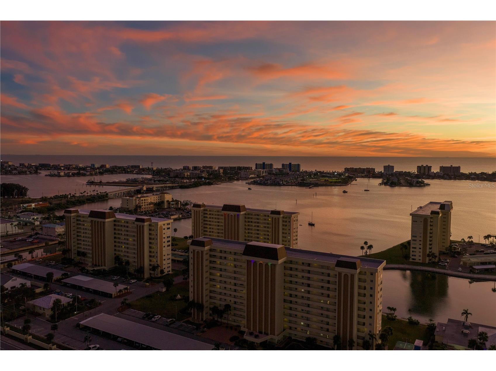 4525 Cove Circle #102 Saint Petersburg FL 33708 TB8444078 image39