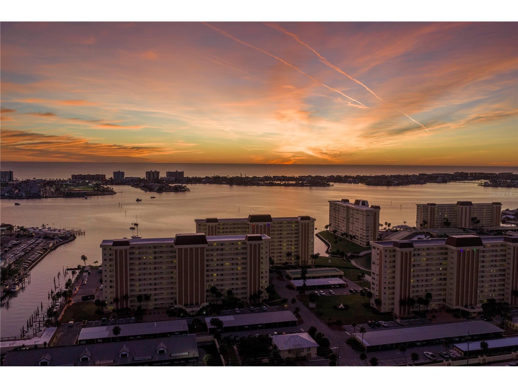 4525 Cove Circle #102 Saint Petersburg FL 33708 TB8444078 image42