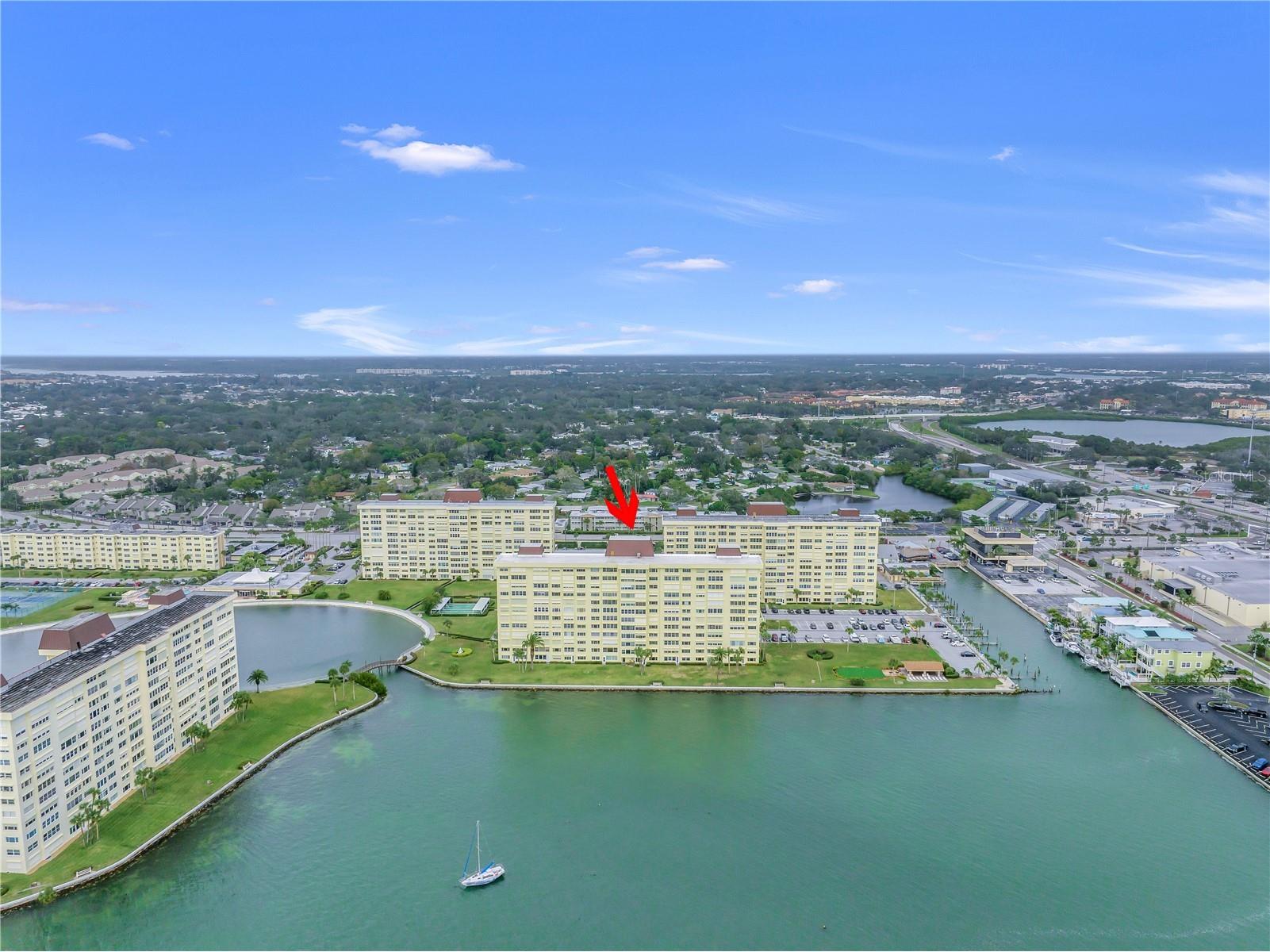 4525 Cove Circle #102 Saint Petersburg FL 33708 TB8444078 image72