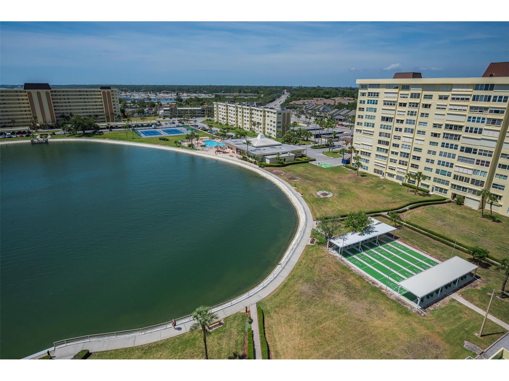4525 Cove Circle #1207 Saint Petersburg FL 33708 - BOCA CIEGA BAY TB8506679 image7
