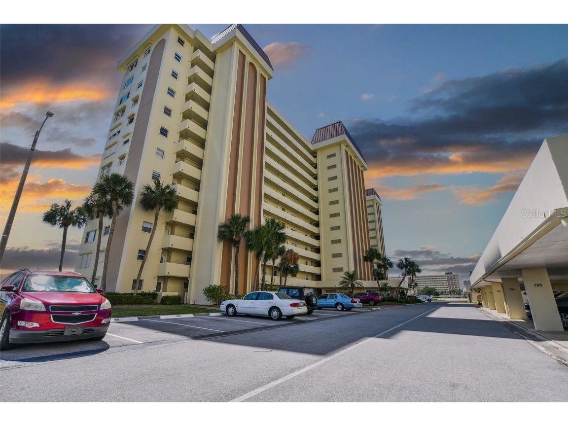 4525 Cove Circle #601 Saint Petersburg FL 33708 - BOCA CIEGA BAY U8198253 image1