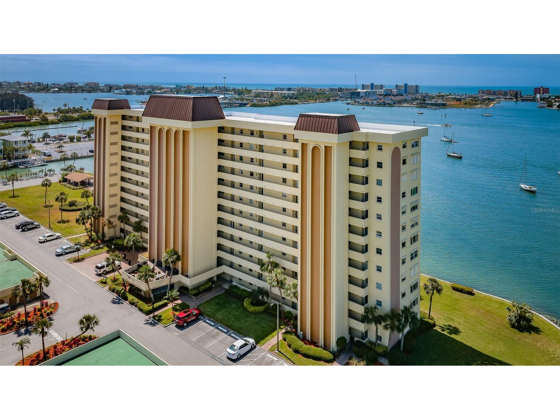 4525 Cove Circle #604 Saint Petersburg FL 33708 TB8471873 image5