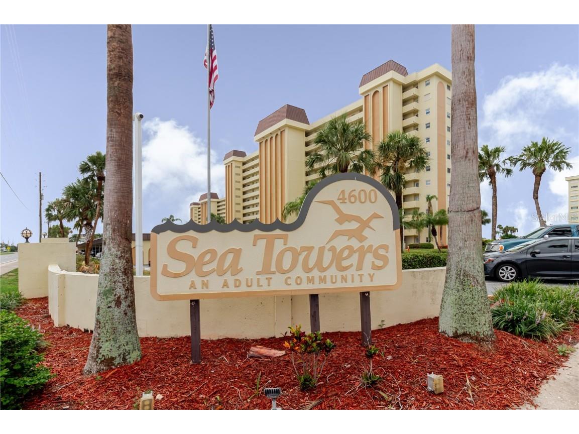 4525 Cove Circle #902 Saint Petersburg FL 33708 - BOCA CIEGA BAY TB8403546 image1