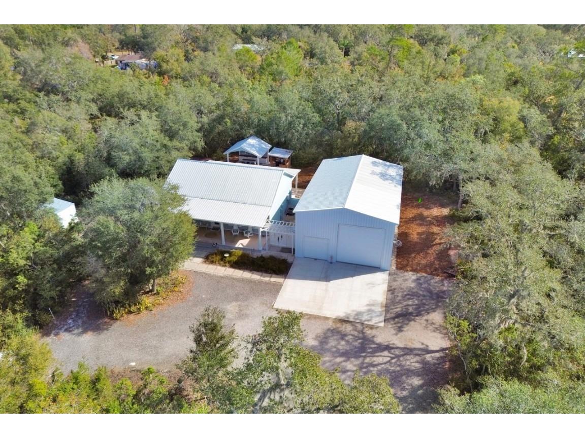 4525 Owls Nest Court De Leon Springs FL 32130 V4940553 image1